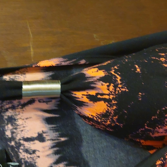 Brand: INC Size: XL Colour: Black and Pink - Picture 3 of 5